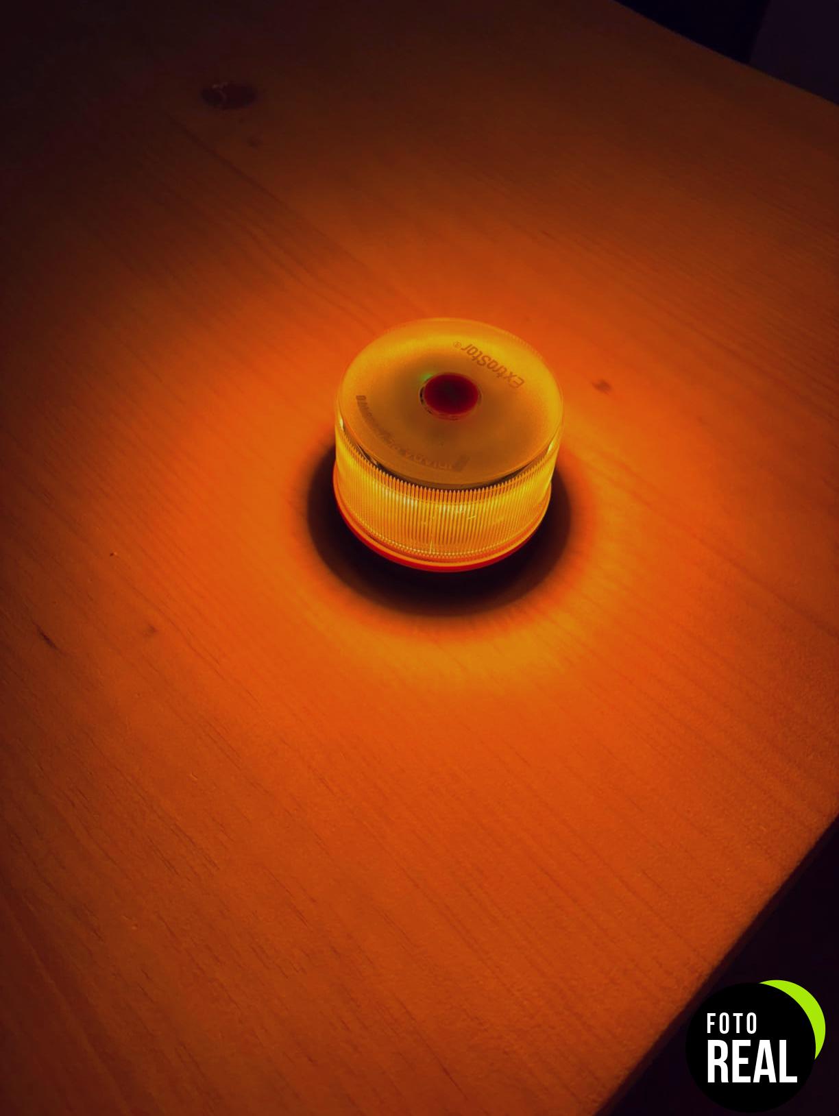 mercury-baliza-v16-luz-emergencia-foto-1
