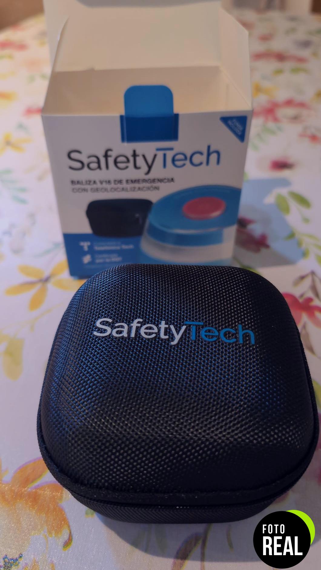 safetytech-baliza-v16-coche-homologada-foto-1