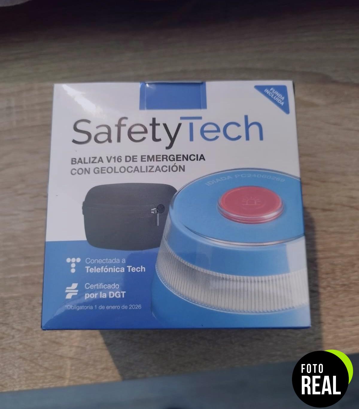 safetytech-baliza-v16-coche-homologada-foto-3
